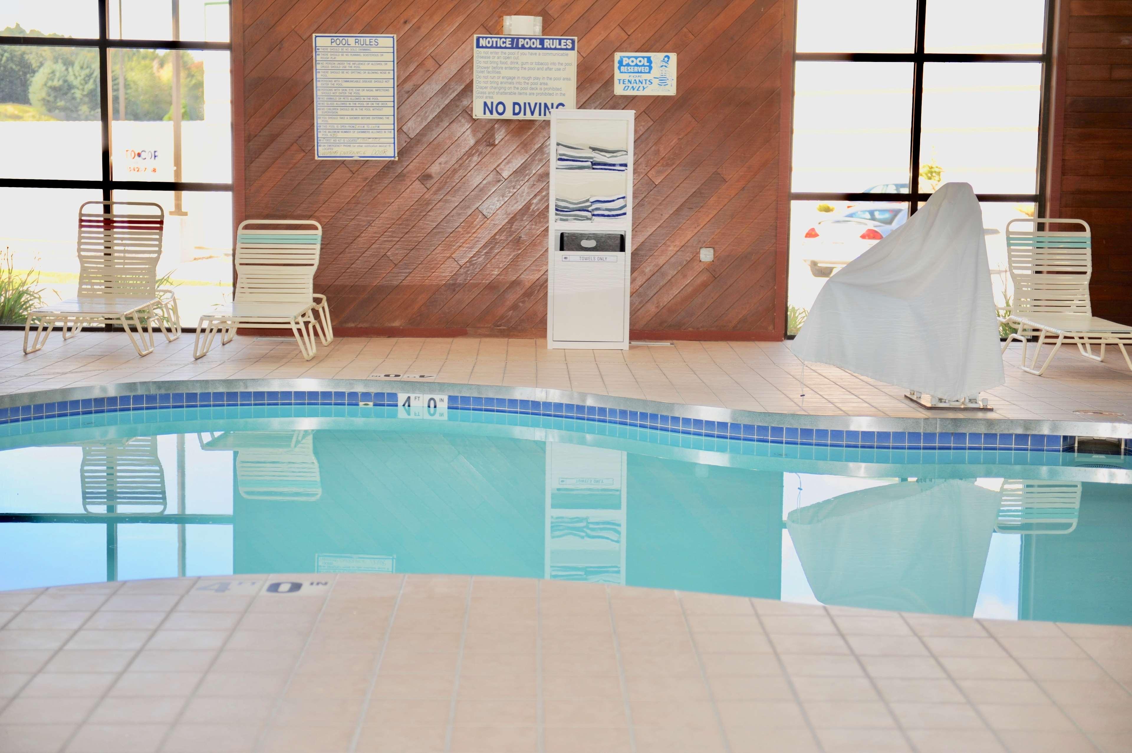 Days Inn & Suites By Wyndham Wausau Dış mekan fotoğraf
