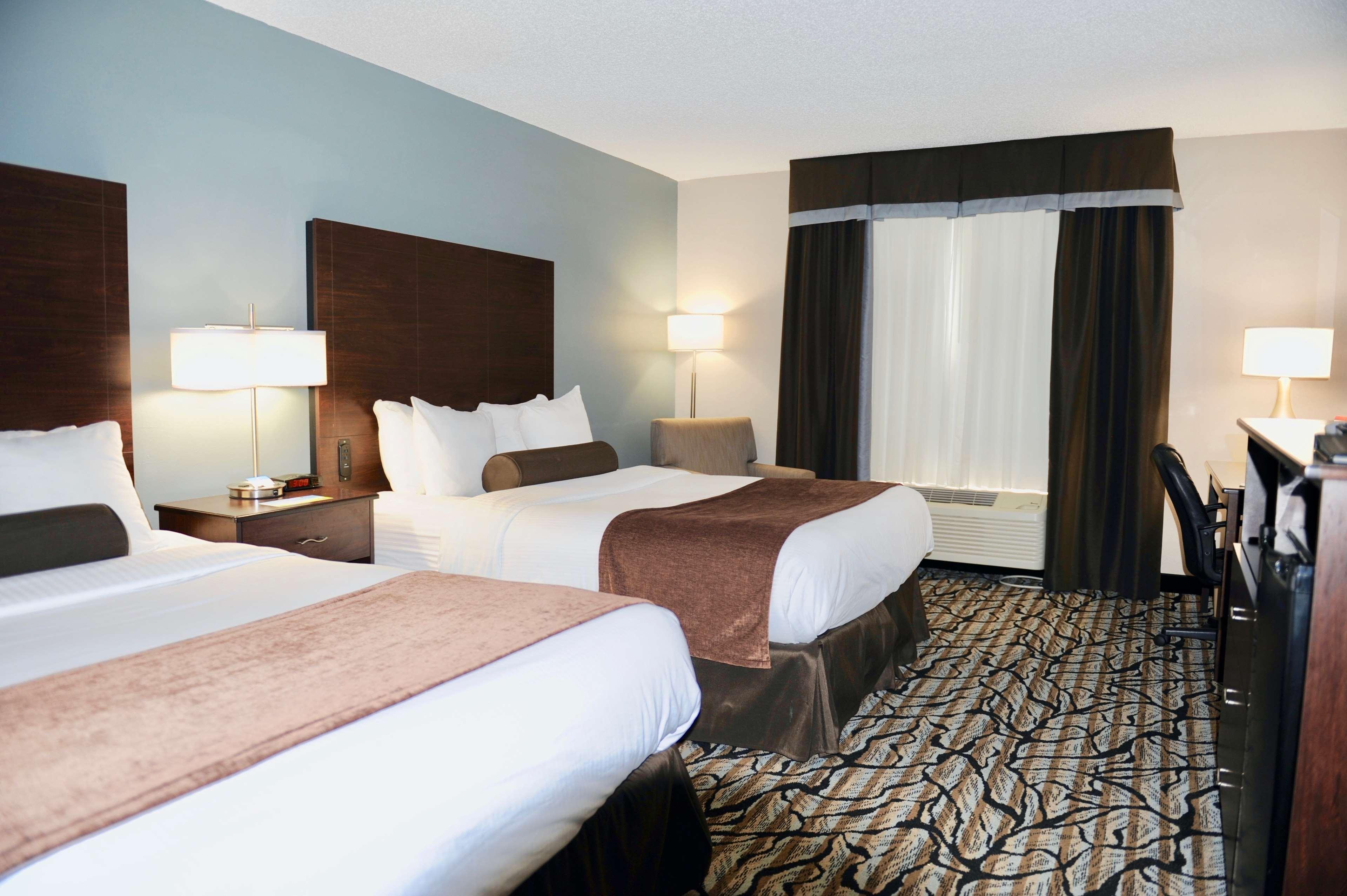 Days Inn & Suites By Wyndham Wausau Dış mekan fotoğraf